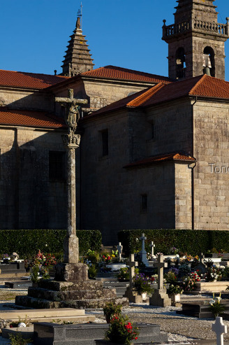 Cementerio y Colegiata de Iria Flavia, Padrón, Galicia