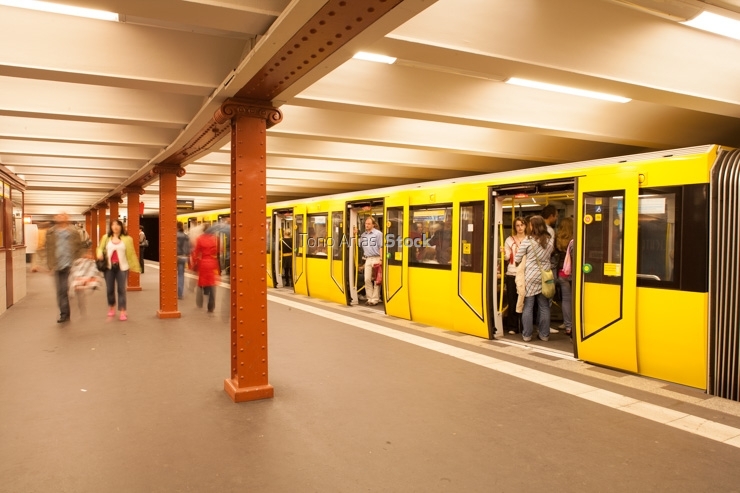 Estación de metro Berlín Alemania