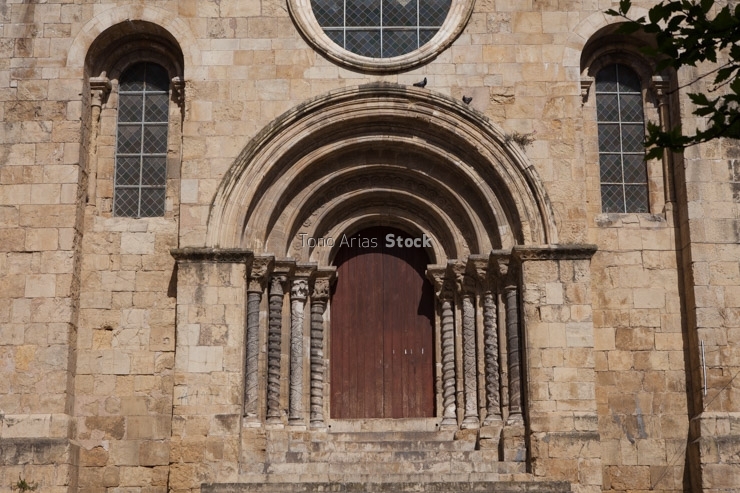 Iglesia de santiago,Coimbra, Portugal