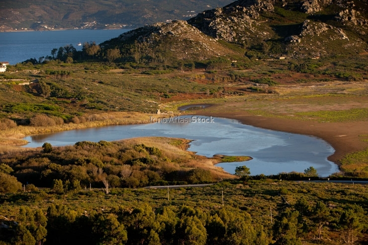 Lagoa de Louro, costa de Galicia