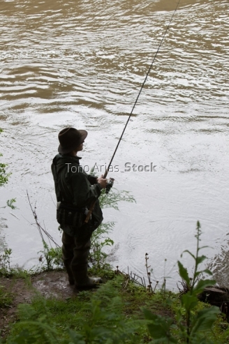 Pesca de Salmón no río Ulla, Galicia