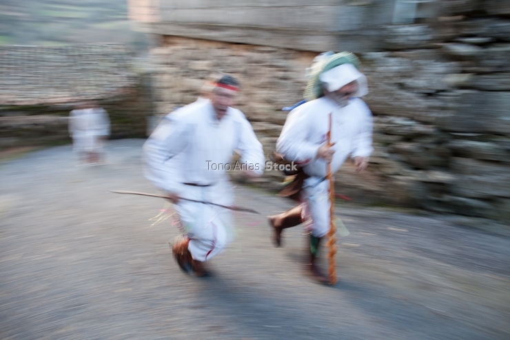 Troteiros de Bande, Entroido tradicional de Galicia