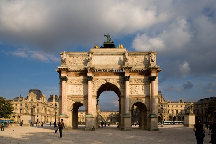 View of the Arc de Triomphe du Carrousel,