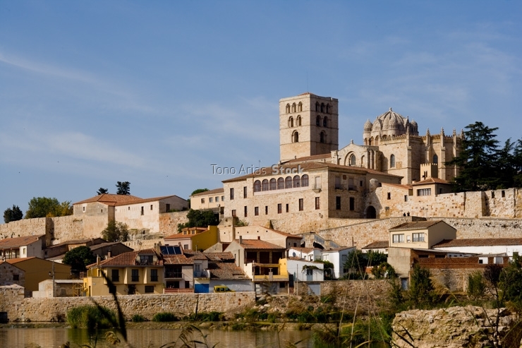 Catedral de Zamora, río Duero,Castilla y León