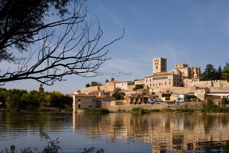 Catedral de Zamora, río Duero,Castilla y León