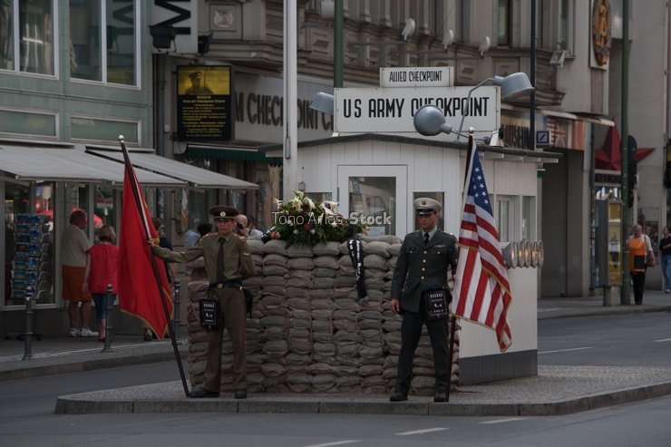 checkpoint Charlie Berlín Alemania