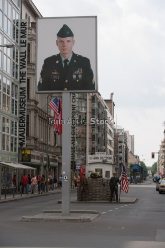 checkpoint Charlie Berlín Alemania