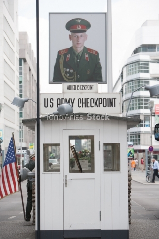 checkpoint Charlie Berlín Alemania