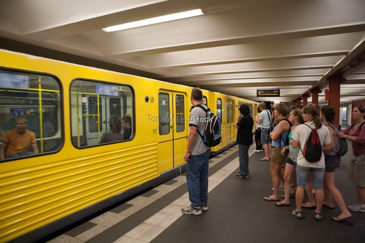 Estación de metro Berlín Alemania