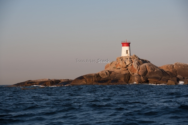 Faro de Boeiro ou Agoeiro, entrada ría de Vigo, Galicia