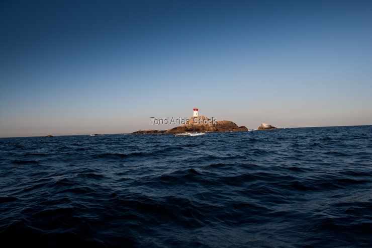 Faro de Boeiro ou Agoeiro, entrada ría de Vigo, Galicia