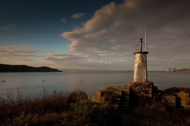 Faro de San Cristovo, ría de Ferrol, Galicia