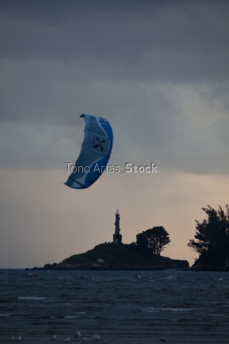 Faro Illa de Tambo, ría de Pontevedra, Galicia