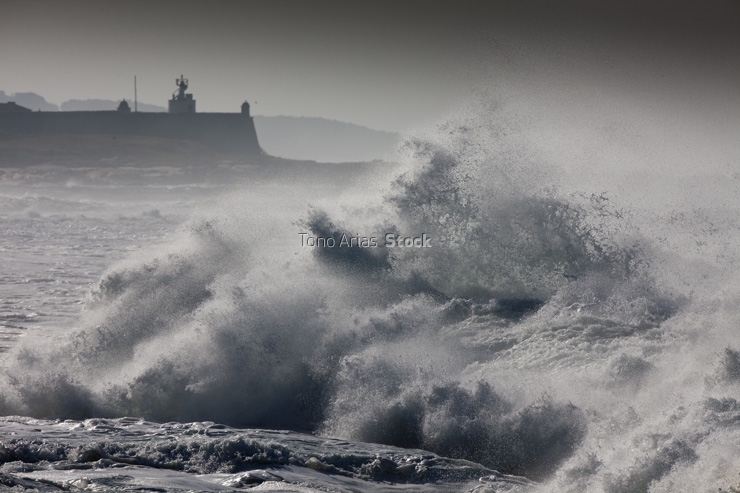 Faro Punta Insua, Portugal/España, desembocadura río Miño