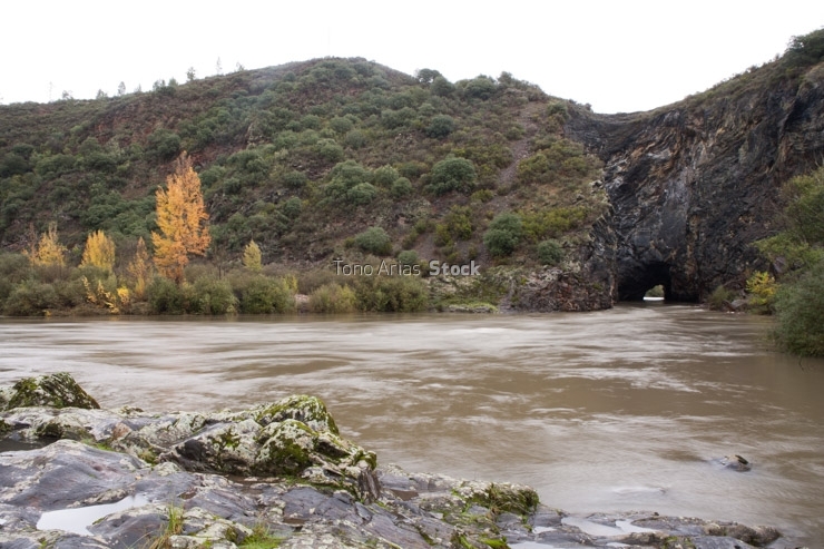 Monte Furado, río SIl