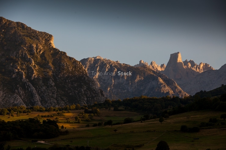 Naranjo de Bulnes, Picos de Europa