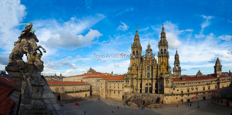 Panorámica da Catedral de Santiago,praza do Obradoiro, Galicia