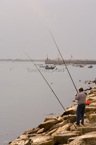 Pesca no Rio Duero, Porto, Portugal
