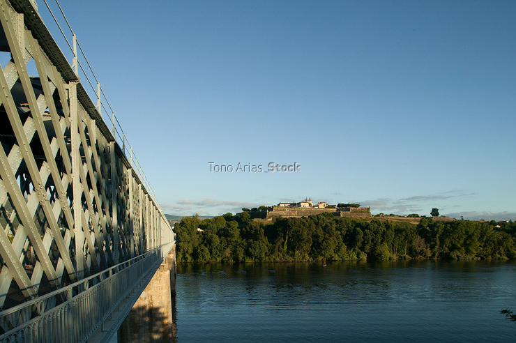 Ponte río Miño