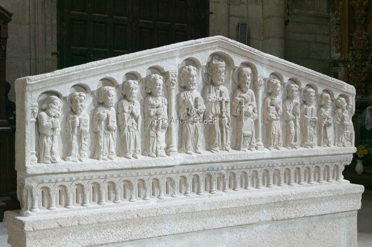 portico, San esteban de Ribas del sil, ribeira sacra