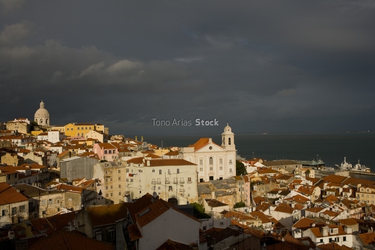 Portugal, Lisbon, Church of Santo Estêvão,Alfama district 